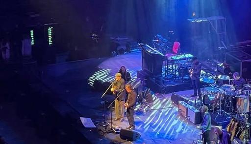 Dinner, James Taylor and Jackson Browne, at the Greensboro Coliseum
