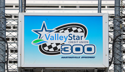 Yep, we're that Martinsville!
Late Model race is the Daytona 500 of that series